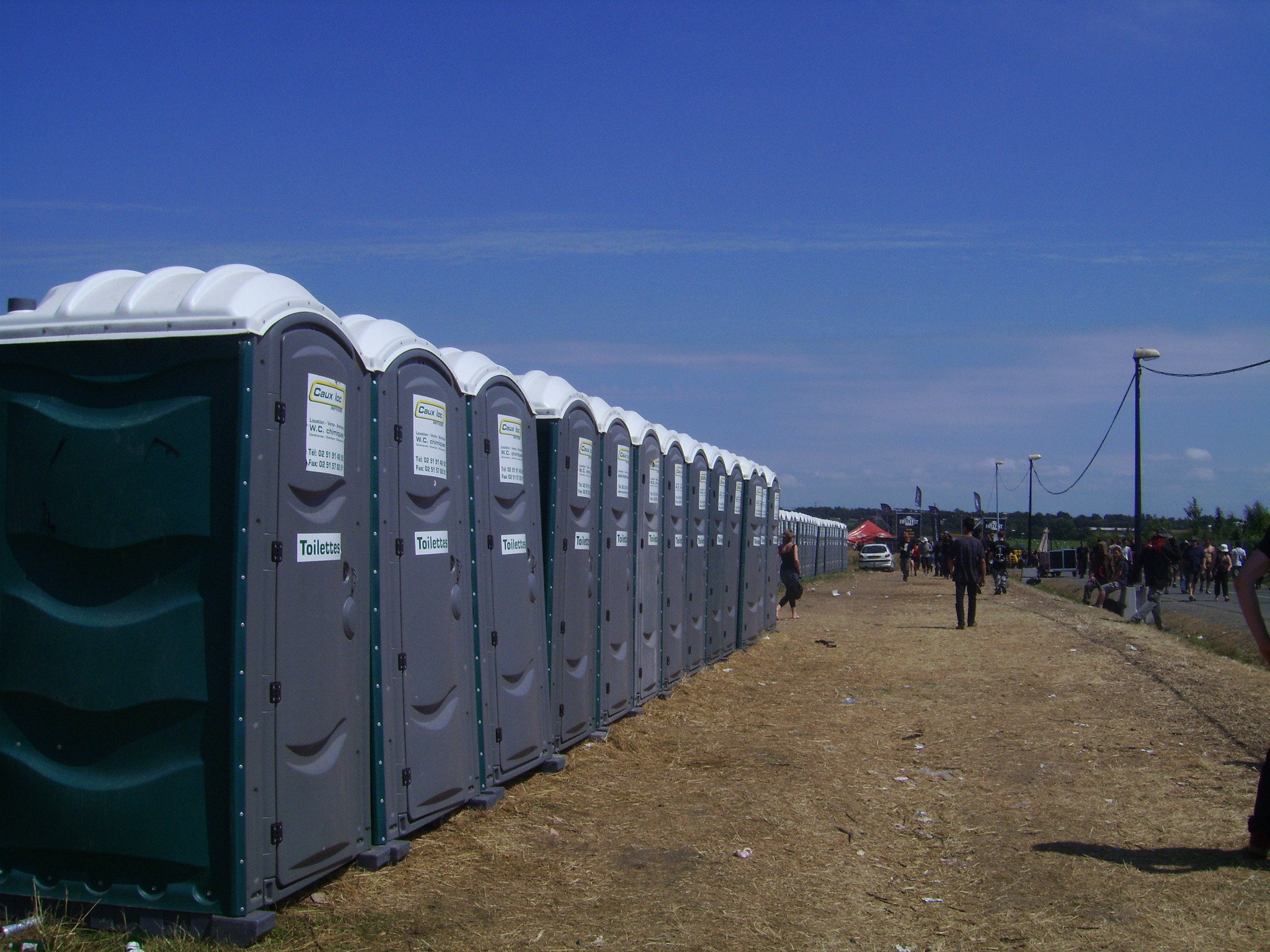 CAUX LOC SERVICE - Location WC Ardeche, c'est un matériel de qualité et un service irréprochable